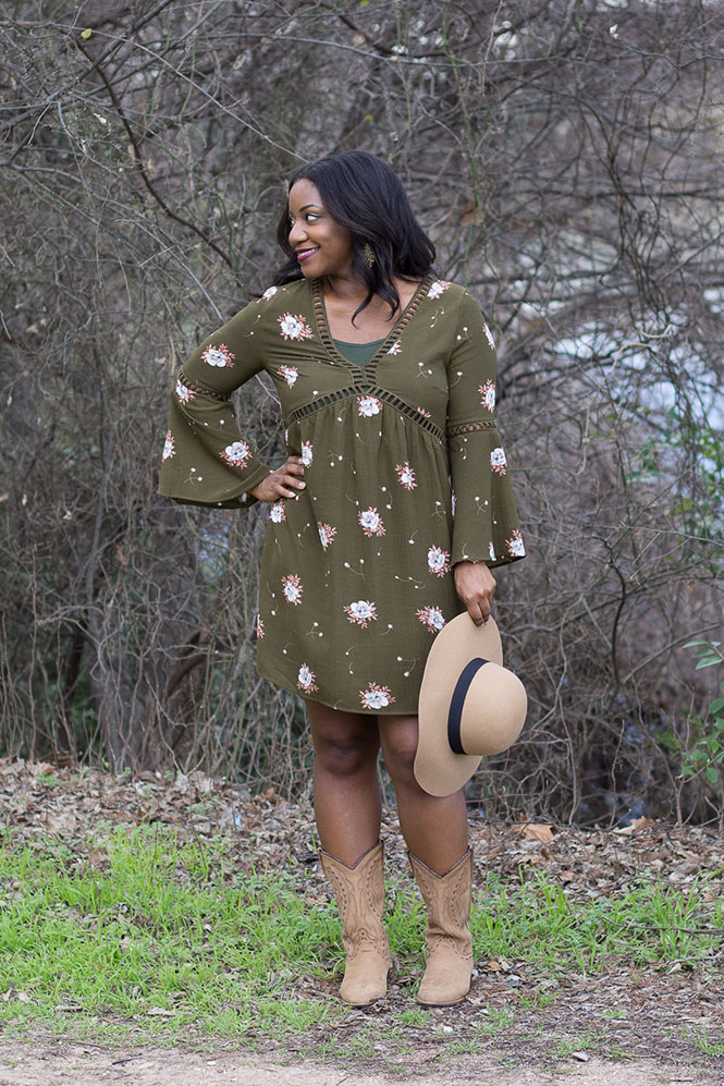 floral-bell-sleeve-dress-cowboy-boots-5